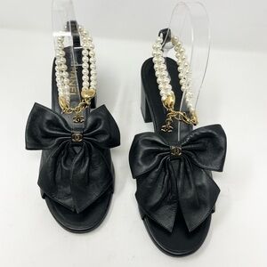 Chanel CC Lambskin Leather Bow Sandal Pearl Ankle Strap CC Charm Black Size 39.5